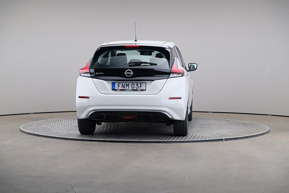 Nissan Leaf 5 of 5