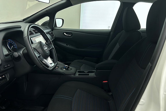Nissan Leaf 10 of 24