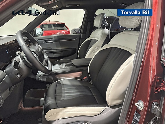 Kia EV9 9 of 15
