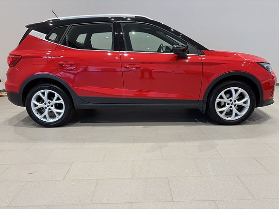 Seat Arona 5 of 20