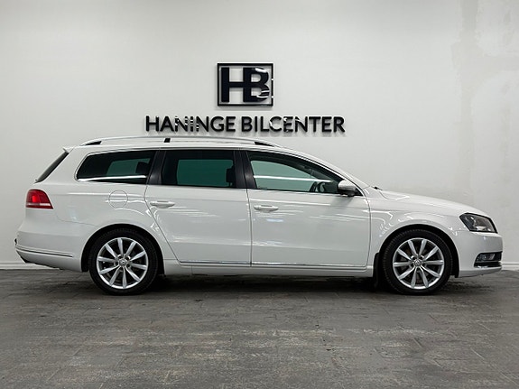 Volkswagen Passat 3 of 26