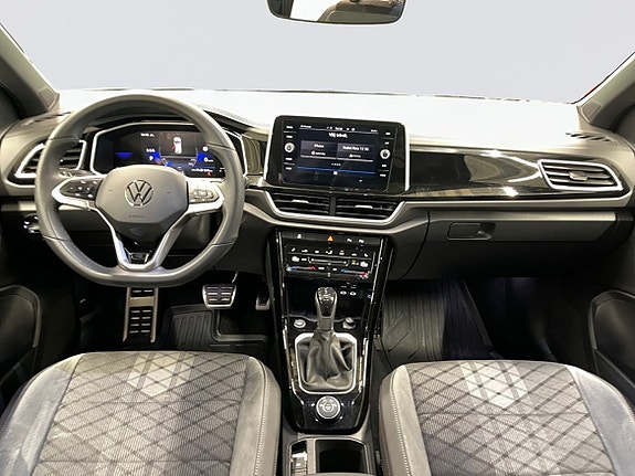 Volkswagen T-Roc 6 of 22