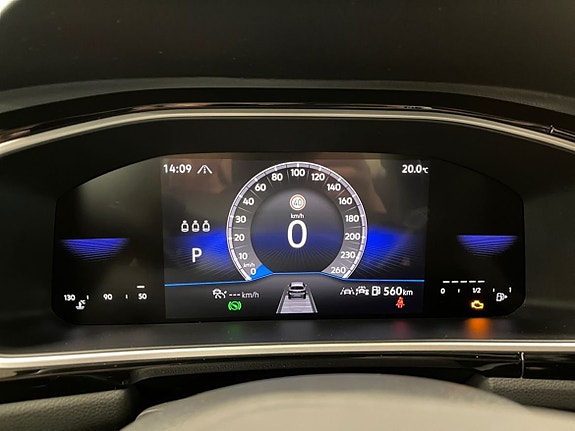 Volkswagen T-Roc 14 of 22