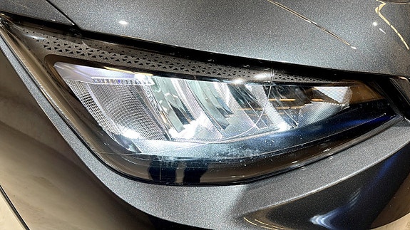Seat Arona 3 of 5