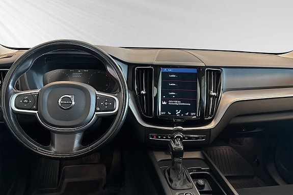 Volvo XC60 9 of 21