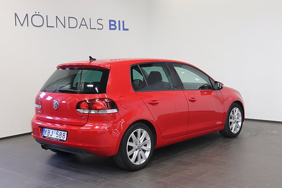 Volkswagen Golf VI 2 of 9