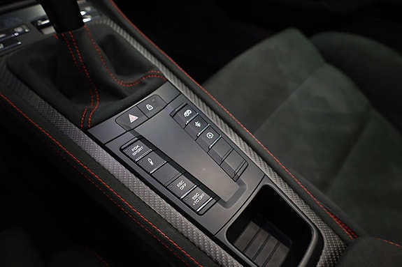 Porsche 718 Spyder RS 29 of 30