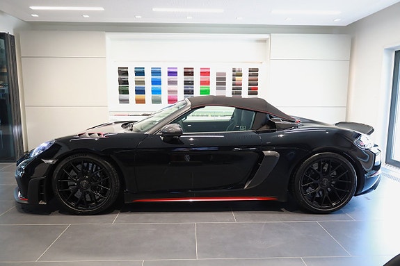 Porsche 718 Spyder RS 6 of 30