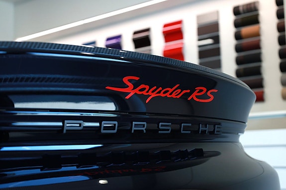 Porsche 718 Spyder RS 13 of 30