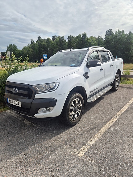 Ford Ranger 2 of 5