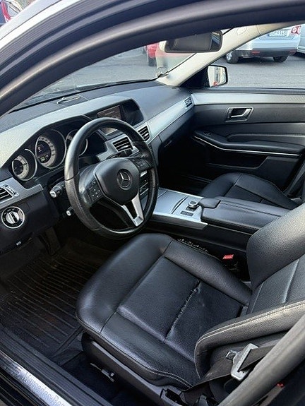 Mercedes-Benz E300 10 of 21
