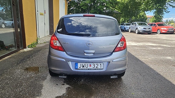 Opel Corsa 4 of 5