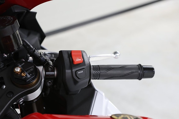 Yamaha YZF-R9 10 of 11