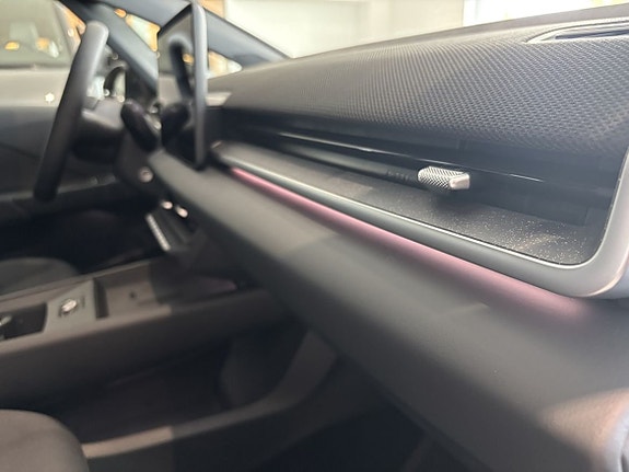 Volkswagen ID.3 Neo 18 of 20