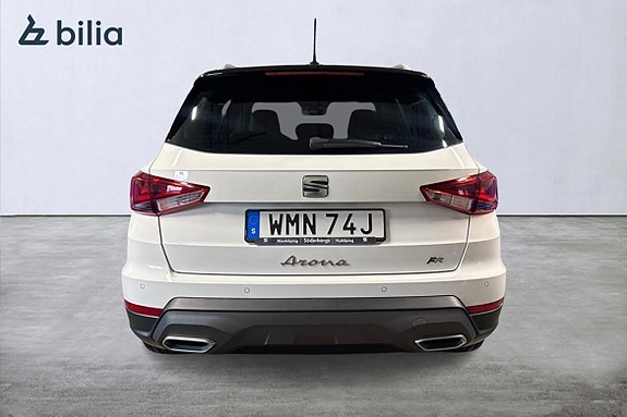Seat Arona 3 of 15