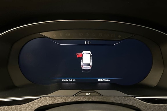 Volkswagen Passat Alltrack 12 of 15