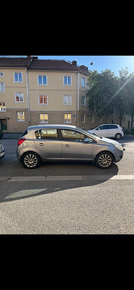 Opel Corsa 3 of 4