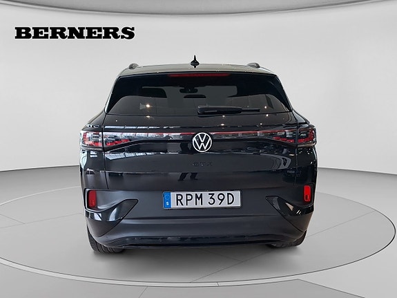 Volkswagen ID.4 GTX 4 of 5