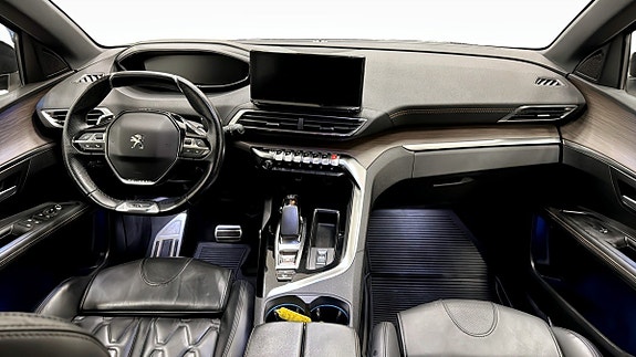Peugeot 3008 4 of 5