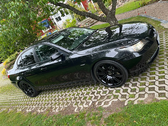 BMW 550i 5 of 13