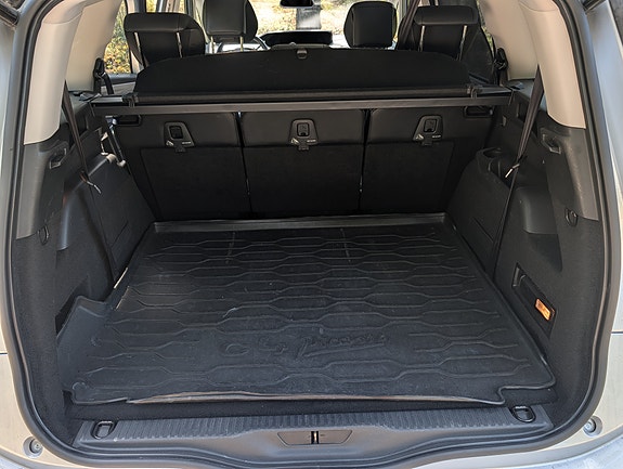 Citroen Grand C4 Picasso 4 of 5