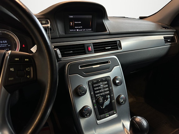 Volvo V70 14 of 20
