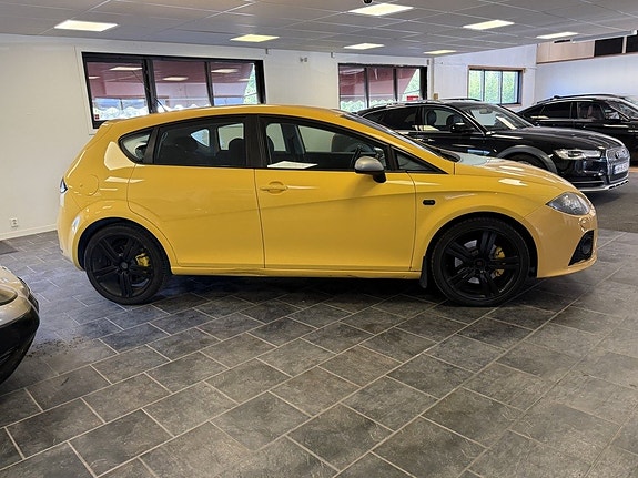 Seat Leon 4 of 5