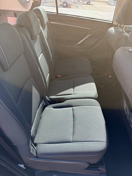 Toyota Verso 14 of 16