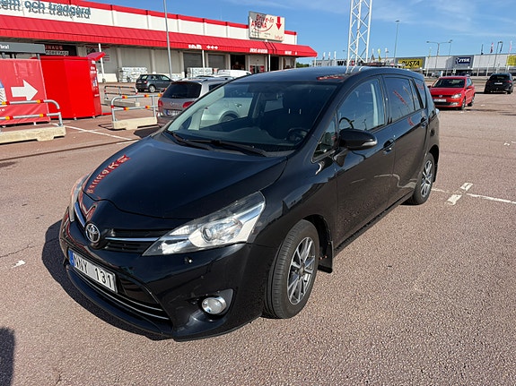 Toyota Verso 6 of 16
