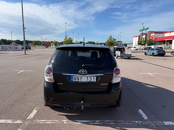Toyota Verso 7 of 16