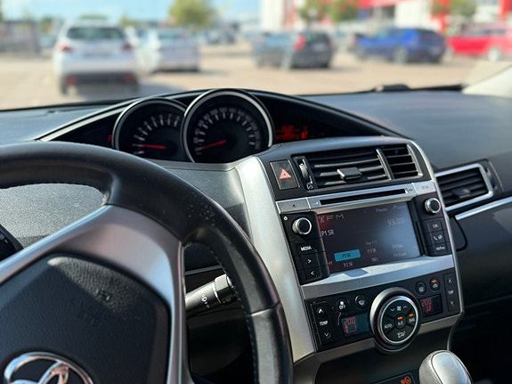 Toyota Verso 9 of 16