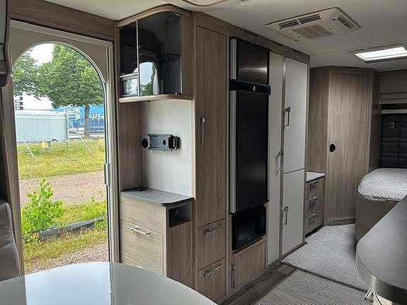 Kabe Imperial 600 XL KS  AC /  2023 / 1 ägare 7 of 21