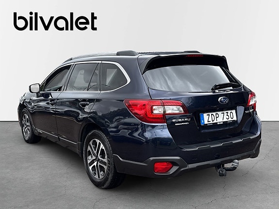Subaru Outback 4 of 5