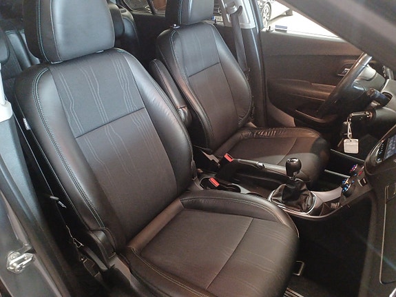 Chevrolet Trax 9 of 17