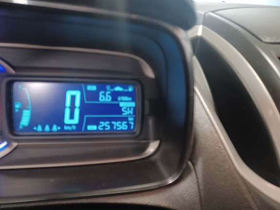 Chevrolet Trax 14 of 17