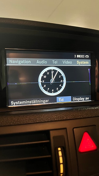 Mercedes-Benz E350 15 of 15