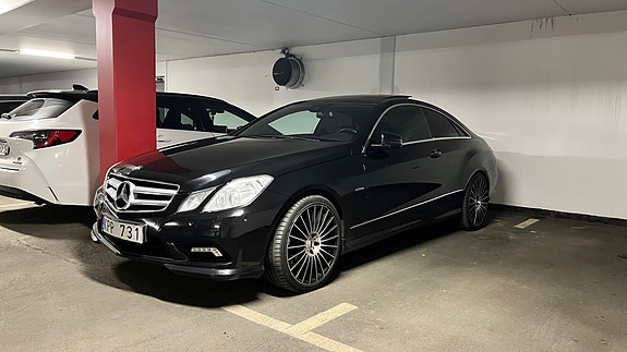Mercedes-Benz E350 14 of 15
