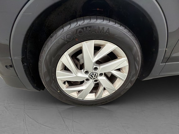 Volkswagen Tiguan 29 of 30