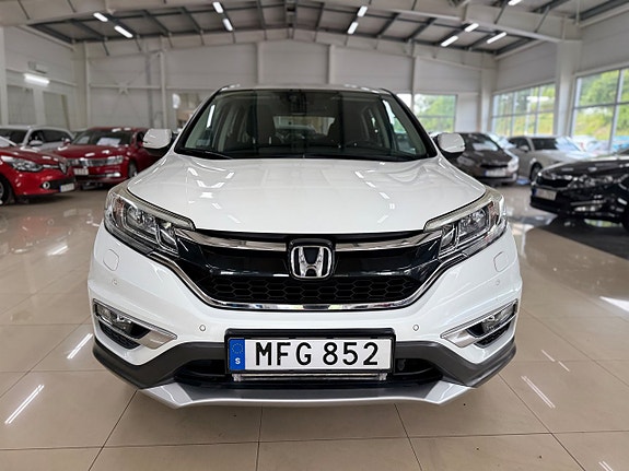 Honda CR-V 2 of 16