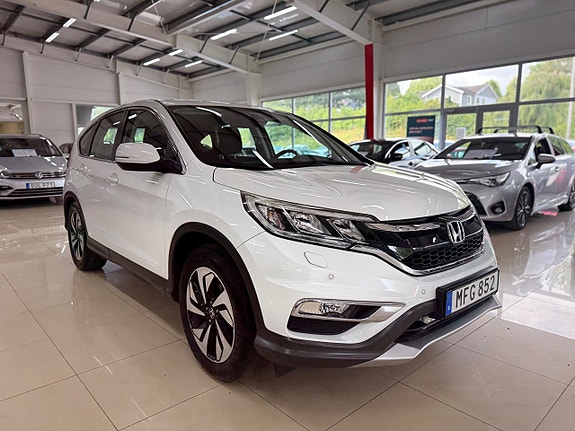 Honda CR-V 3 of 16