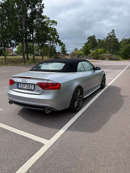 Audi Cabriolet 4 of 5