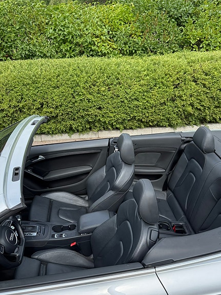 Audi Cabriolet 7 of 12