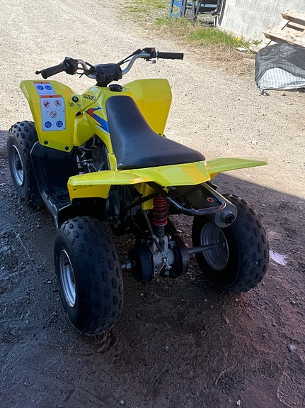 Suzuki LT-Z90 4 of 4