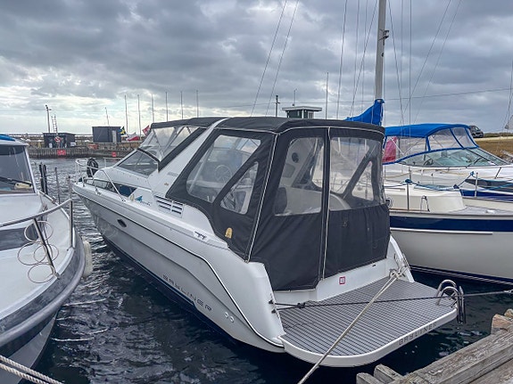 Bayliner 3055 Avanti Mercruiser 7.4 MPI V8 2003 - Bogprop 3 of 5