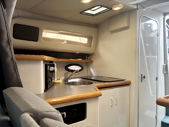 Bayliner 3055 Avanti Mercruiser 7.4 MPI V8 2003 - Bogprop 8 of 12