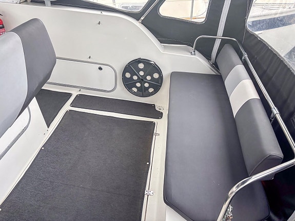 Bayliner 3055 Avanti Mercruiser 7.4 MPI V8 2003 - Bogprop 4 of 5
