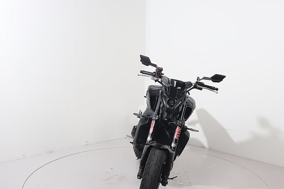 Yamaha MT-09 "35Kw" 3 of 6