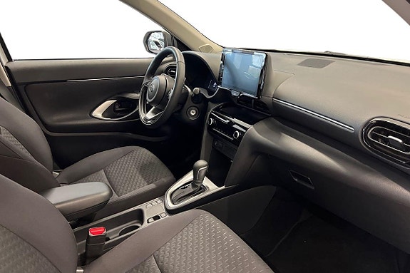 Toyota Yaris Cross 7 of 21