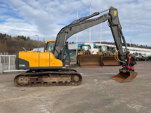 Volvo EC 140 C L 8 of 12