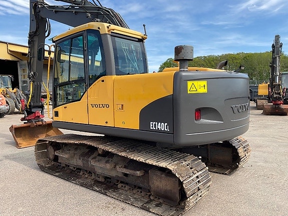 Volvo EC 140 C L 10 of 16